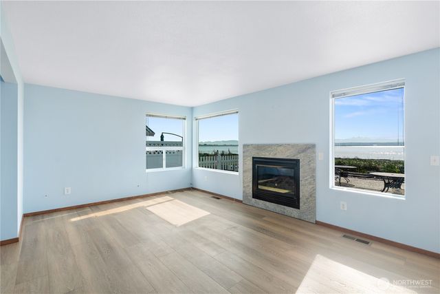 3990 Saltspring Drive, Ferndale, WA 98248