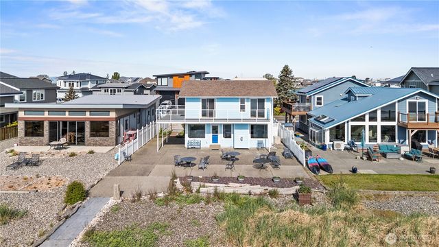 3990 Saltspring Drive, Ferndale, WA 98248