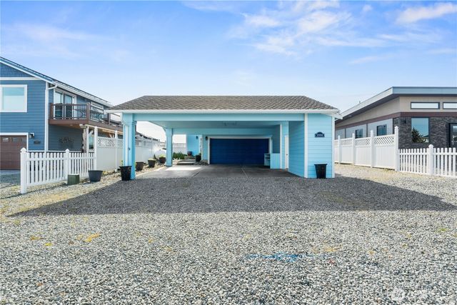 3990 Saltspring Drive, Ferndale, WA 98248