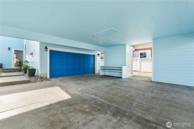 3990 Saltspring Drive, Ferndale, WA 98248