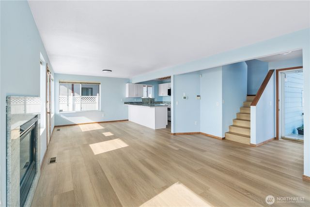 3990 Saltspring Drive, Ferndale, WA 98248