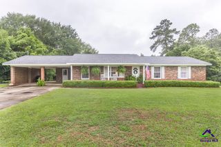 1607 Marshall Circle, Perry, GA 31069