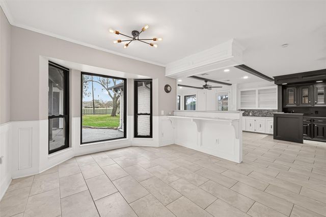 707 Montclair Boulevard, Sugar Land, TX 77478