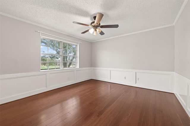 707 Montclair Boulevard, Sugar Land, TX 77478