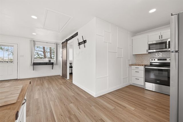707 Montclair Boulevard, Sugar Land, TX 77478