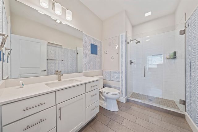 320 Maverick St 409, Boston, MA 02128