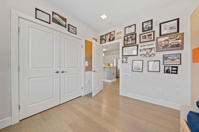 320 Maverick St 409, Boston, MA 02128