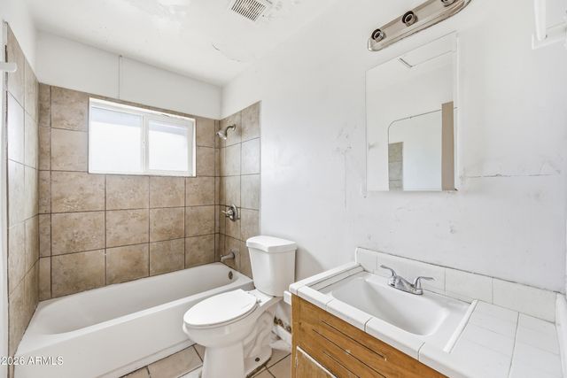 6532 N 19TH Drive, Phoenix, AZ 85015