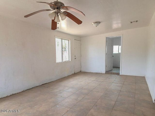 6532 N 19TH Drive, Phoenix, AZ 85015