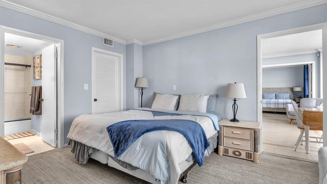 1801 S Flagler Drive 1804, West Palm Beach, FL 33401