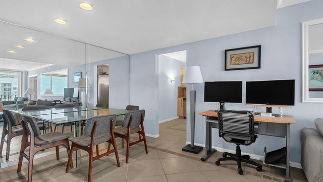 1801 S Flagler Drive 1804, West Palm Beach, FL 33401