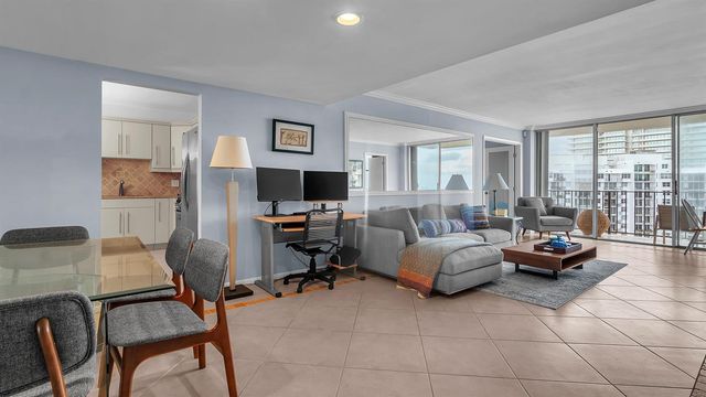 1801 S Flagler Drive 1804, West Palm Beach, FL 33401