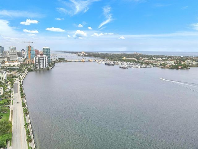 1801 S Flagler Drive 1804, West Palm Beach, FL 33401