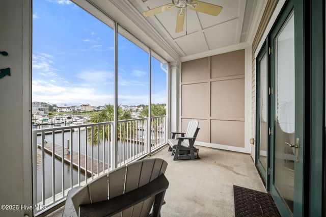 2571 St James Drive SE Unit 202, Oak Island, NC 28461