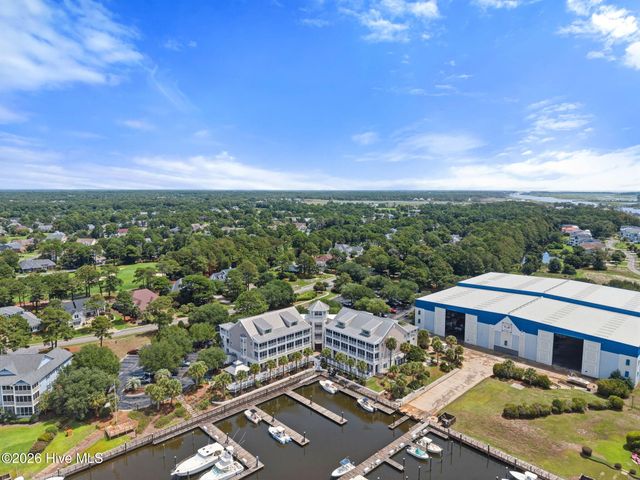 2571 St James Drive SE Unit 202, Oak Island, NC 28461