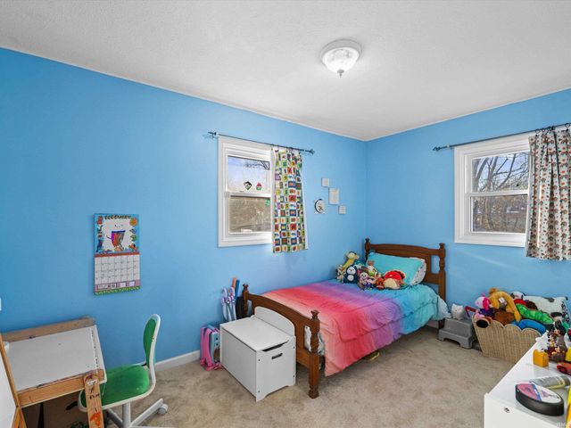 2501 Sweetser Avenue, Evansville, IN 47714