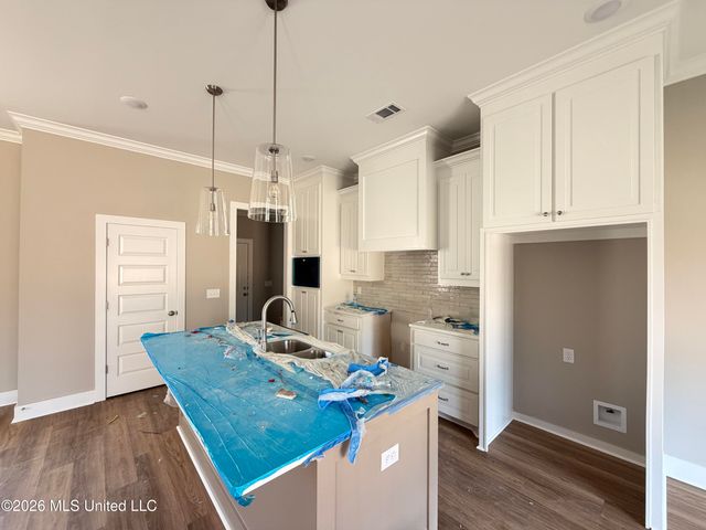 345 Brookfield Circle, Brandon, MS 39042