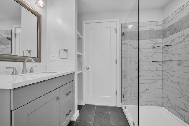 1034 Taylor Town Rd, White Bluff, TN 37187