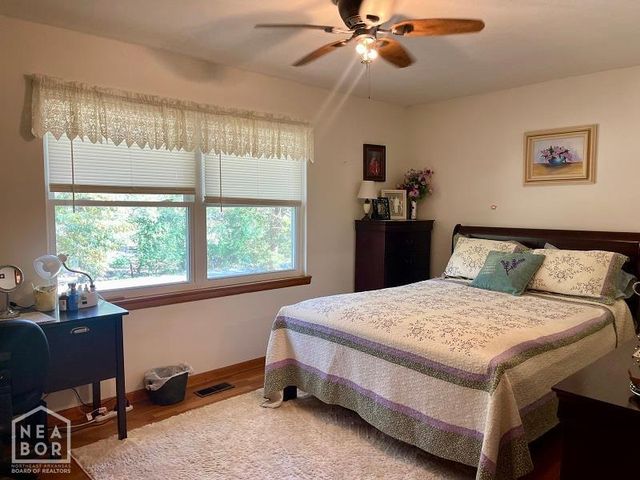 78 Cherokee Road, Cherokee Village, AR 72529