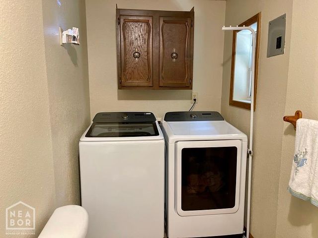 78 Cherokee Road, Cherokee Village, AR 72529