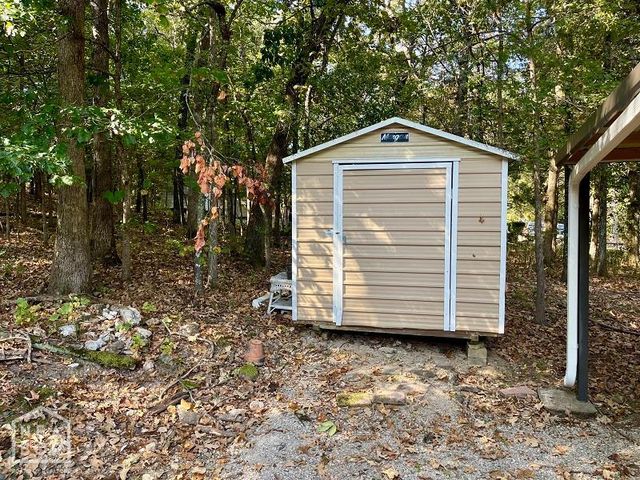 78 Cherokee Road, Cherokee Village, AR 72529