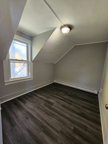 28-30 Butler Street, Hillsborough, NH 03244