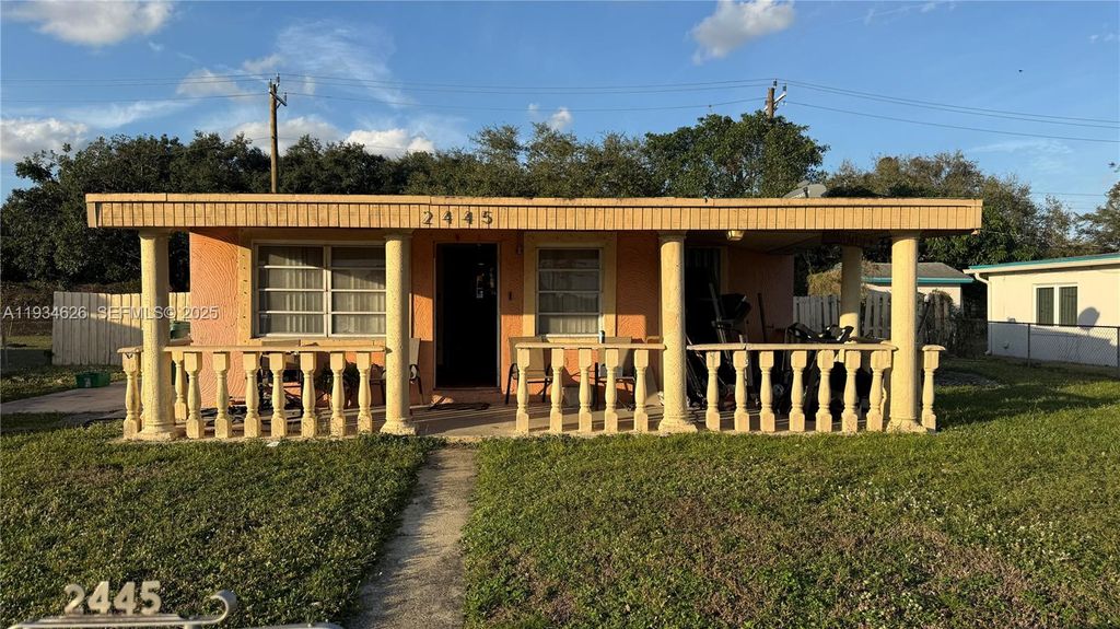 2445 NW 162nd Ter, Miami Gardens, FL 33054