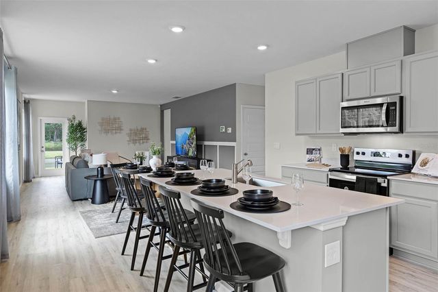 2818 WATERLILY WAY, Poinciana, FL 34759