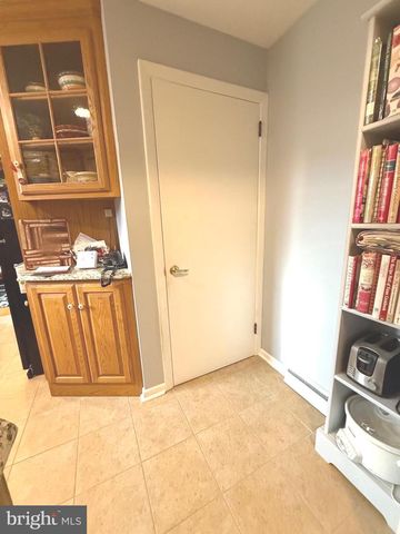 127 S ARNOLD ST, Marietta, PA 17547