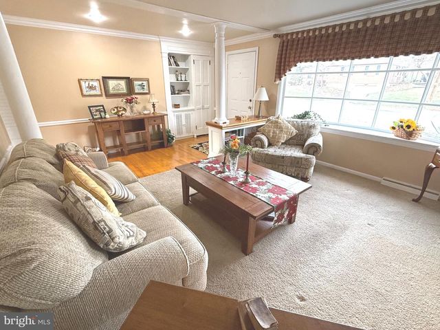 127 S ARNOLD ST, Marietta, PA 17547