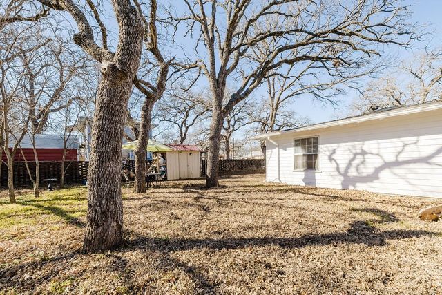 2100 Morningside Drive, Mineral Wells, TX 76067
