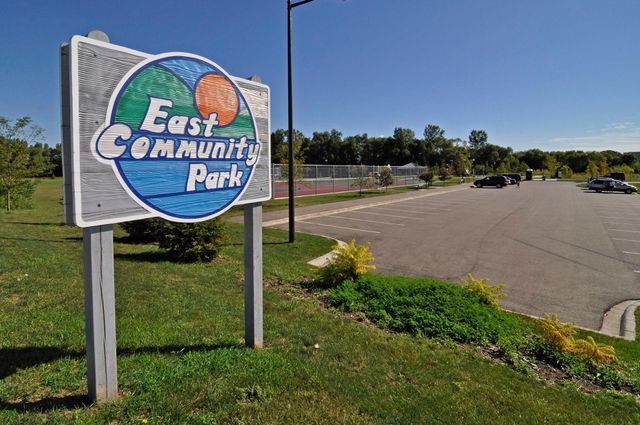 16247 Durango Trail, Lakeville, MN 55044