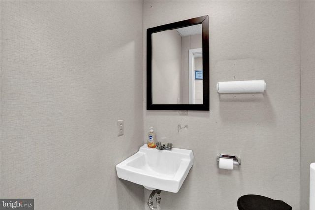 1215 AND 1219 LUZERNE ST, Reading, PA 19601