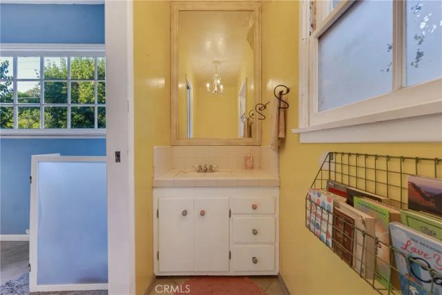 21235 Dumetz Road, Woodland Hills, CA 91364