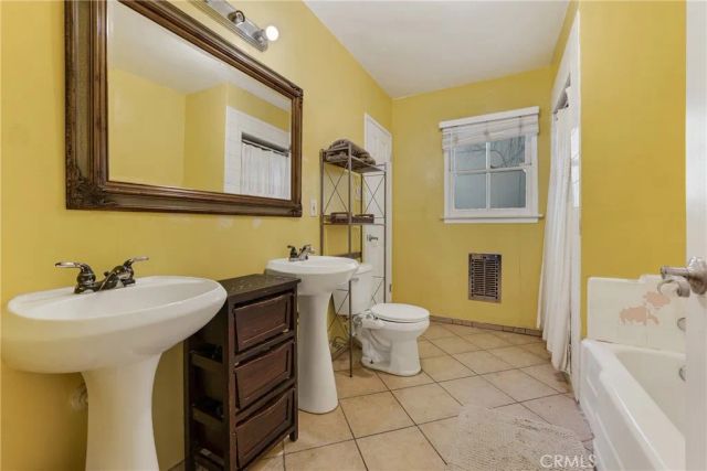 21235 Dumetz Road, Woodland Hills, CA 91364