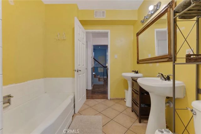 21235 Dumetz Road, Woodland Hills, CA 91364