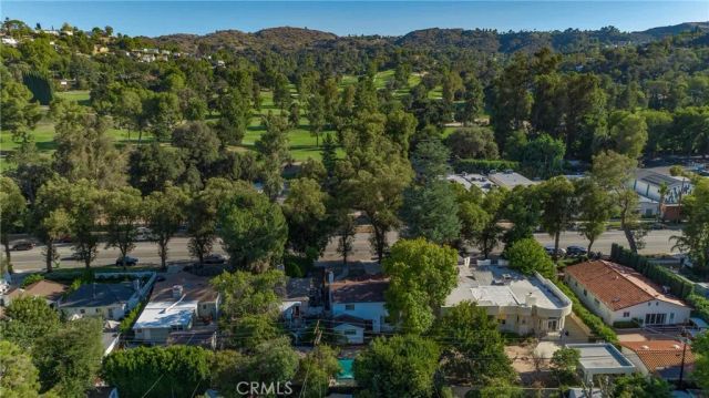 21235 Dumetz Road, Woodland Hills, CA 91364