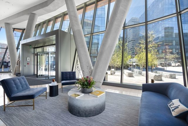 300 Pier 4 Blvd PHR, Boston, MA 02210