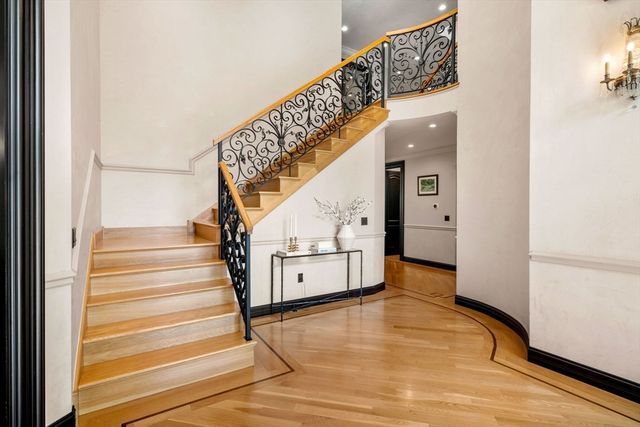 20 Boulder Rd, Newton, MA 02459