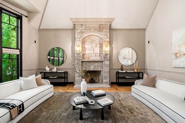 20 Boulder Rd, Newton, MA 02459