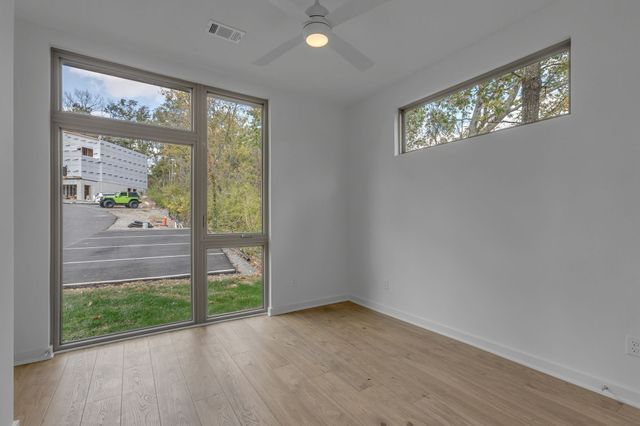 3035 Edwin Cir, Nashville, TN 37207