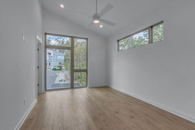 3035 Edwin Cir, Nashville, TN 37207