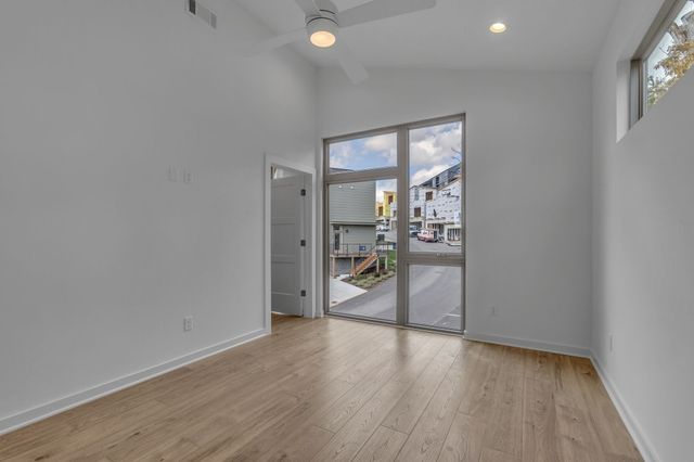 3035 Edwin Cir, Nashville, TN 37207