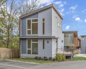 3035 Edwin Cir, Nashville, TN 37207