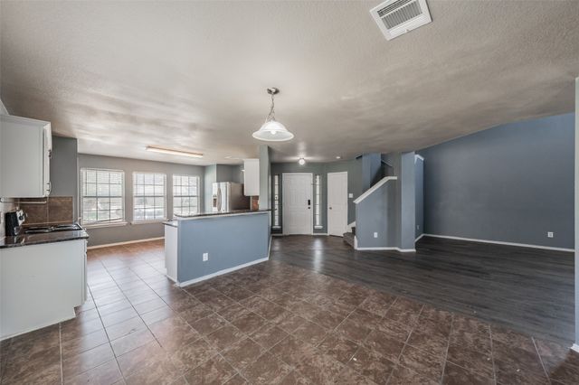 1758 Overlook Drive, Lancaster, TX 75146