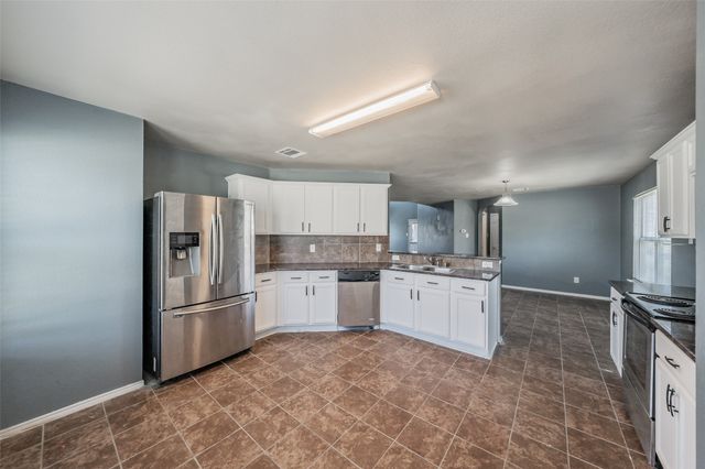 1758 Overlook Drive, Lancaster, TX 75146