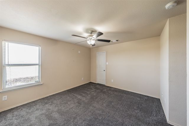 1758 Overlook Drive, Lancaster, TX 75146