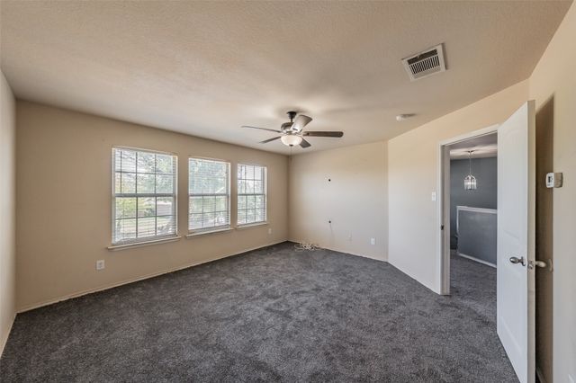 1758 Overlook Drive, Lancaster, TX 75146