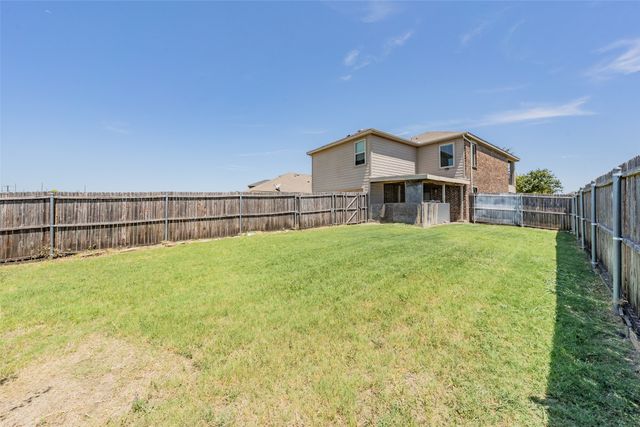 1758 Overlook Drive, Lancaster, TX 75146