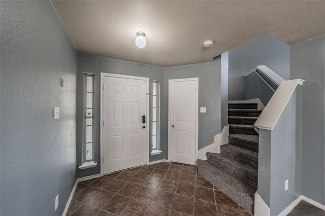 1758 Overlook Drive, Lancaster, TX 75146